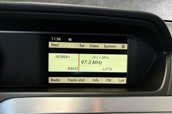 mercedes-benz-c-klasse-bensin-2012-big-12