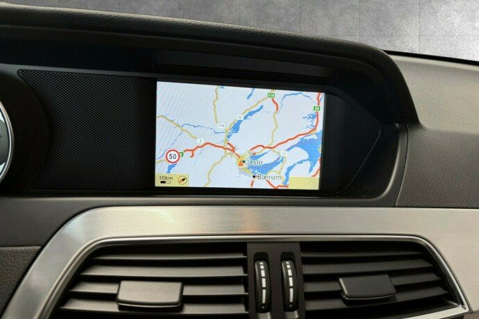 mercedes-benz-c-klasse-bensin-2012-big-7