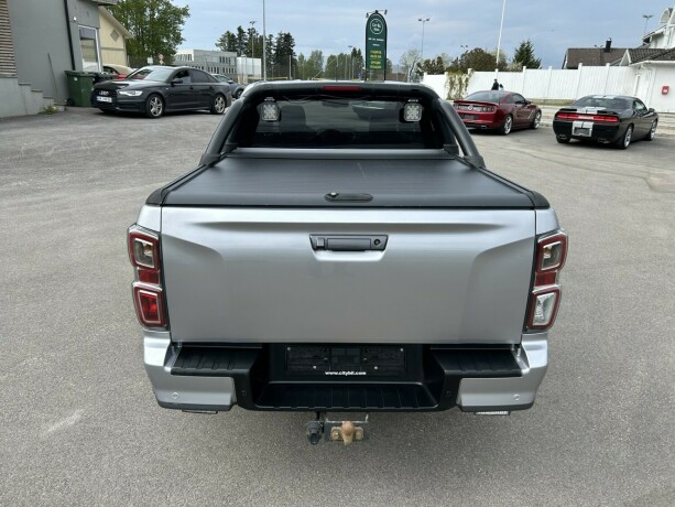 isuzu-d-max-diesel-2021-big-6