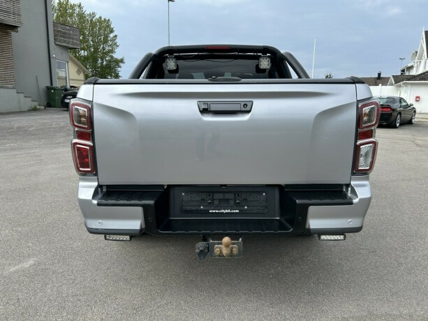 isuzu-d-max-diesel-2021-big-5