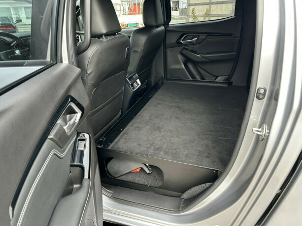 isuzu-d-max-diesel-2021-big-12