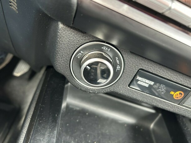 isuzu-d-max-diesel-2021-big-25