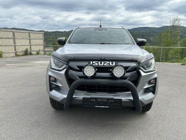 isuzu-d-max-diesel-2021-big-1