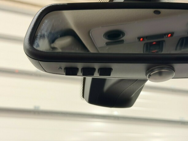 bmw-x1-diesel-2011-big-18