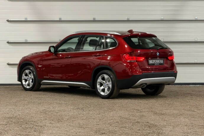 bmw-x1-diesel-2011-big-3