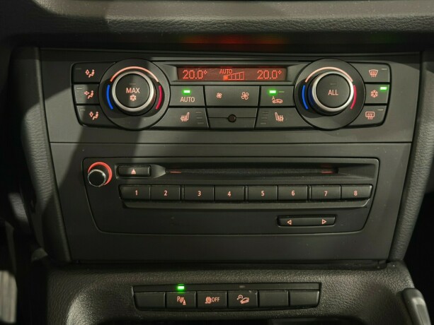 bmw-x1-diesel-2011-big-23