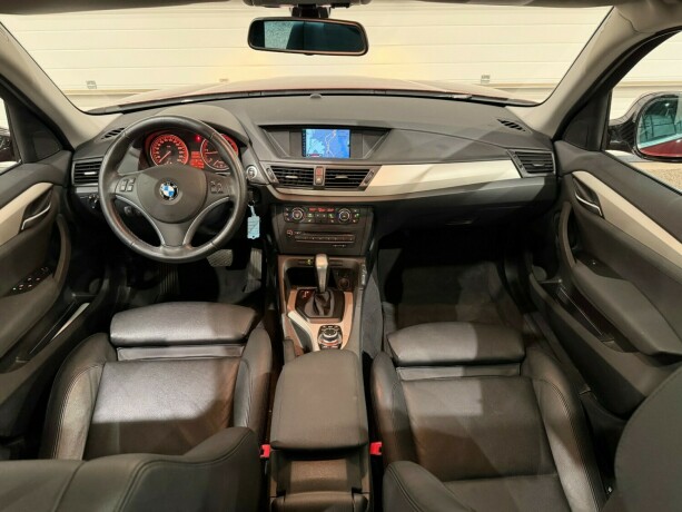 bmw-x1-diesel-2011-big-15
