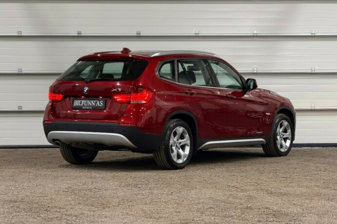 bmw-x1-diesel-2011-big-2