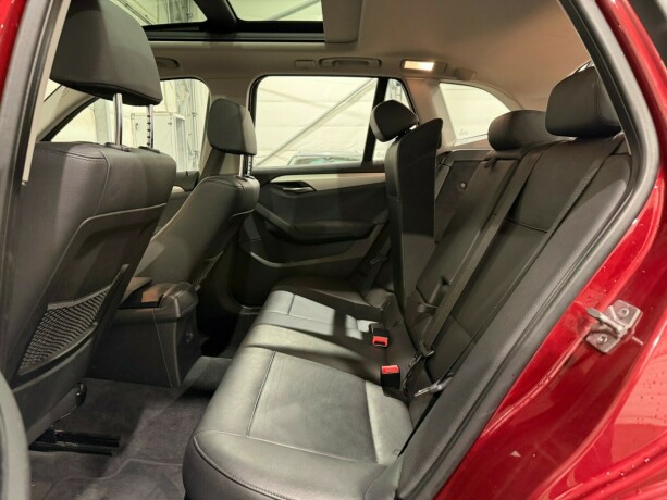 bmw-x1-diesel-2011-big-11