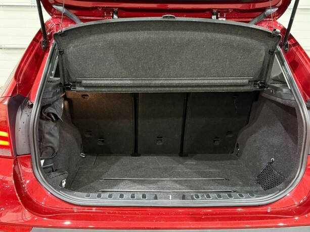 bmw-x1-diesel-2011-big-12