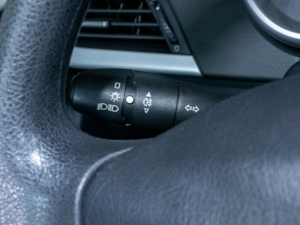peugeot-207-bensin-2006-big-24