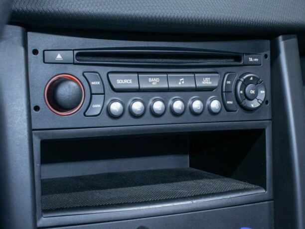 peugeot-207-bensin-2006-big-29
