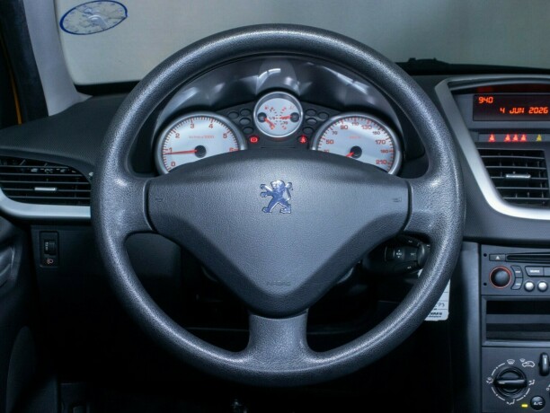 peugeot-207-bensin-2006-big-26