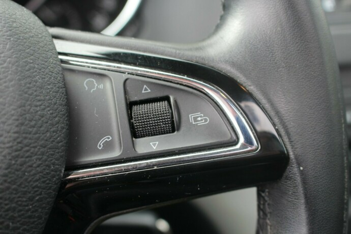 skoda-yeti-bensin-2015-big-12