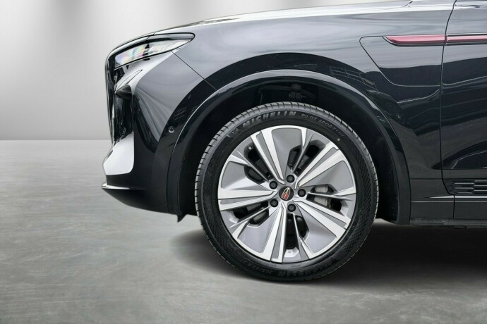 hongqi-e-hs9-elektrisitet-2022-big-5