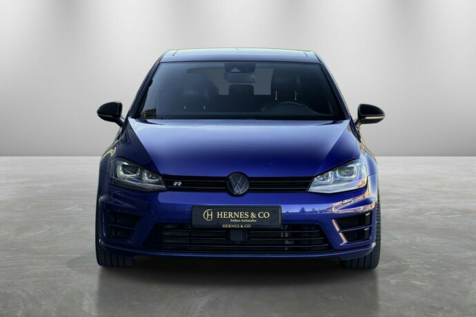 volkswagen-golf-bensin-2014-big-3