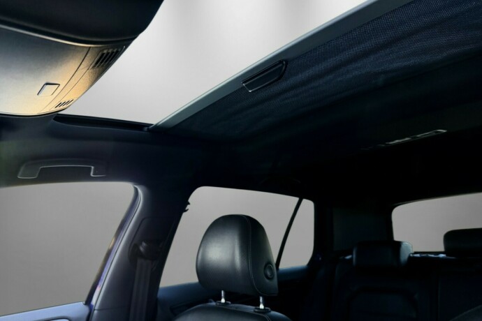 volkswagen-golf-bensin-2014-big-14