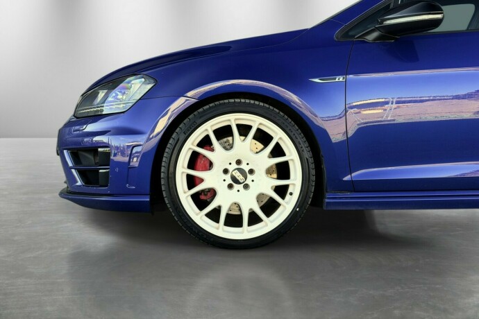 volkswagen-golf-bensin-2014-big-5