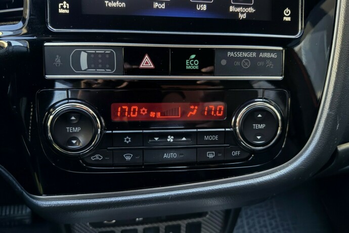 mitsubishi-outlander-elektrisitetbensin-2019-big-29