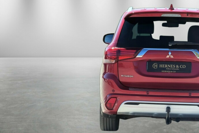 mitsubishi-outlander-elektrisitetbensin-2019-big-9