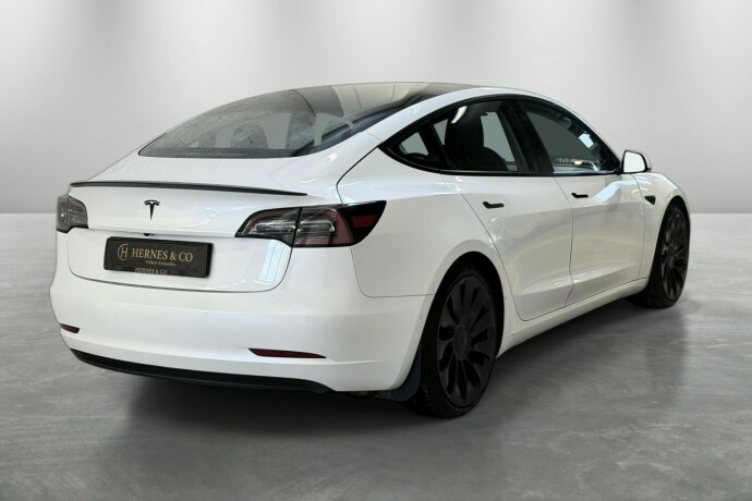 tesla-model-3-elektrisitet-2021-big-9