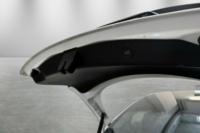 tesla-model-3-elektrisitet-2021-big-15