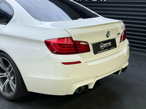bmw-m5-bensin-2013-big-9