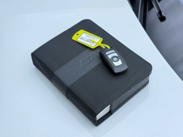 bmw-m5-bensin-2013-big-48
