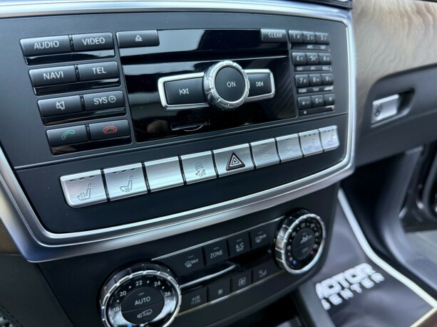 mercedes-benz-gl-bensin-2013-big-22