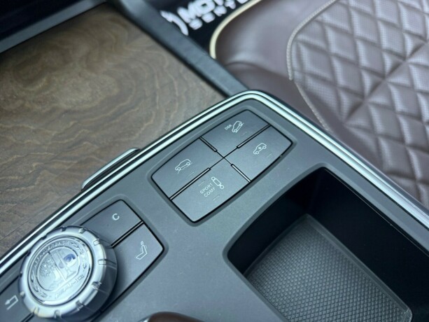 mercedes-benz-gl-bensin-2013-big-26
