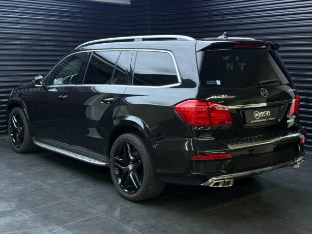 mercedes-benz-gl-bensin-2013-big-1