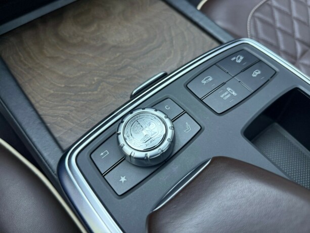 mercedes-benz-gl-bensin-2013-big-25