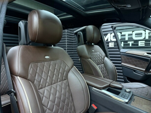 mercedes-benz-gl-bensin-2013-big-31