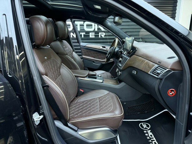 mercedes-benz-gl-bensin-2013-big-30