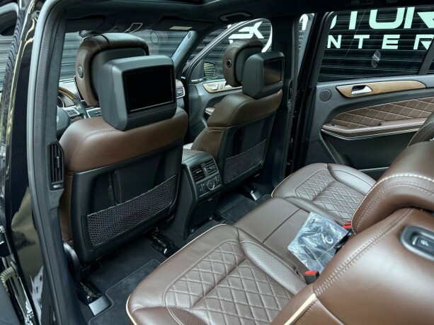 mercedes-benz-gl-bensin-2013-big-35