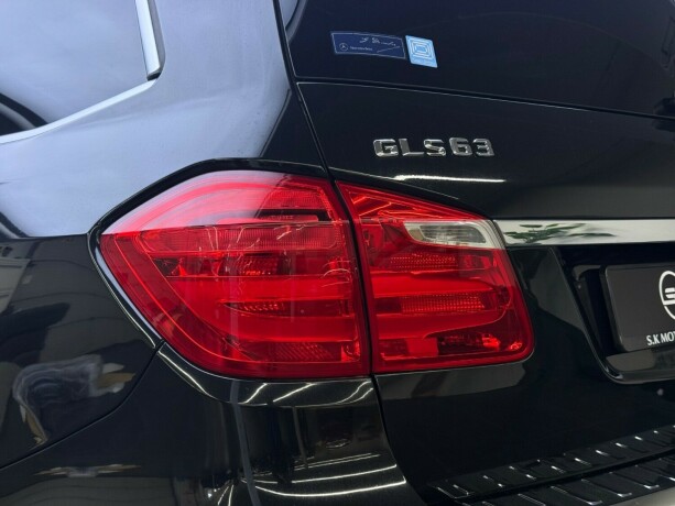 mercedes-benz-gl-bensin-2013-big-6