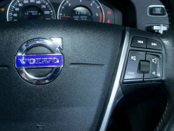 volvo-v60-diesel-2011-big-24