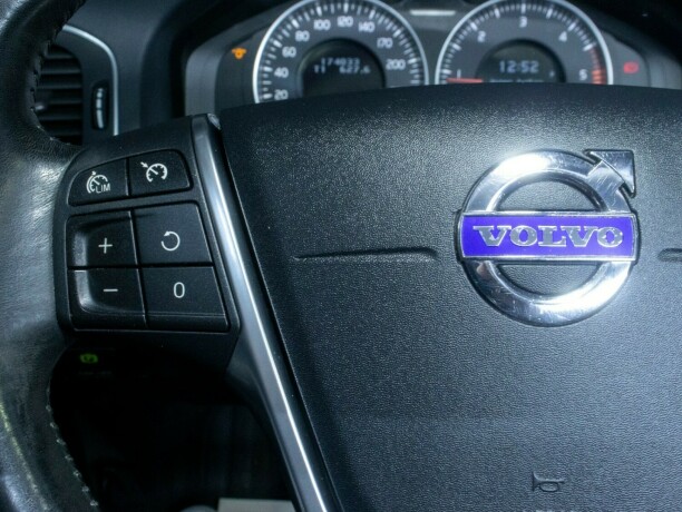 volvo-v60-diesel-2011-big-26