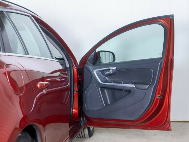 volvo-v60-diesel-2011-big-13