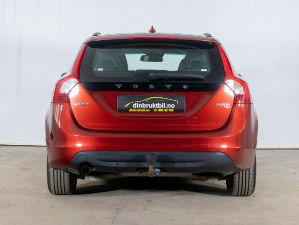 volvo-v60-diesel-2011-big-7