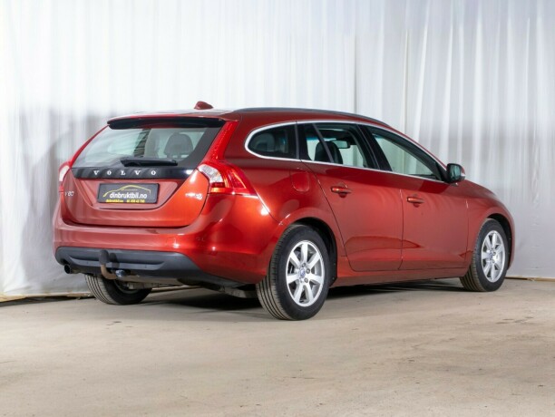 volvo-v60-diesel-2011-big-6