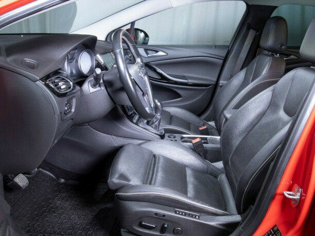 opel-astra-bensin-2015-big-38