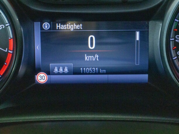 opel-astra-bensin-2015-big-24