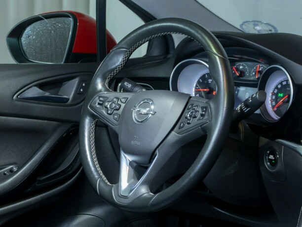 opel-astra-bensin-2015-big-16