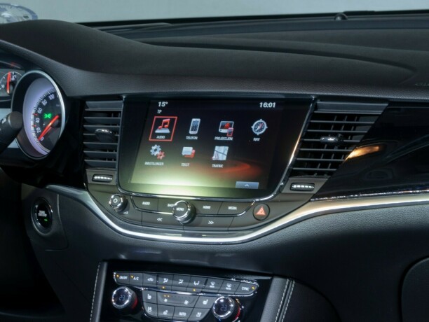 opel-astra-bensin-2015-big-17