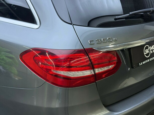 mercedes-benz-c-klasse-elektrisitetbensin-2018-big-7