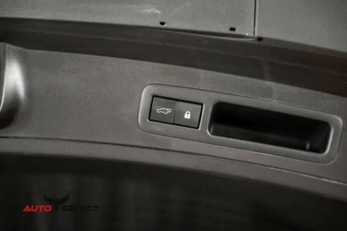 lexus-ux250h-elektrisitetbensin-2019-big-11