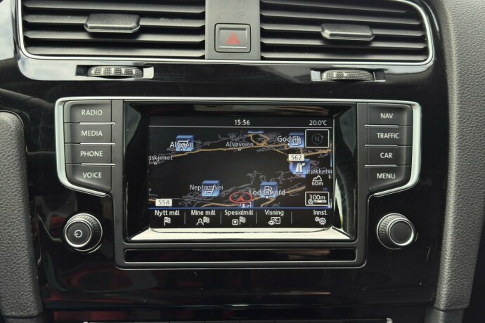 volkswagen-golf-bensin-2015-big-17