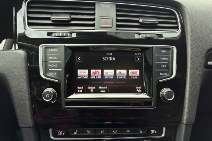 volkswagen-golf-bensin-2015-big-18
