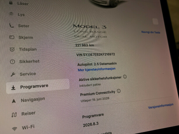 tesla-model-3-elektrisitet-2019-big-14